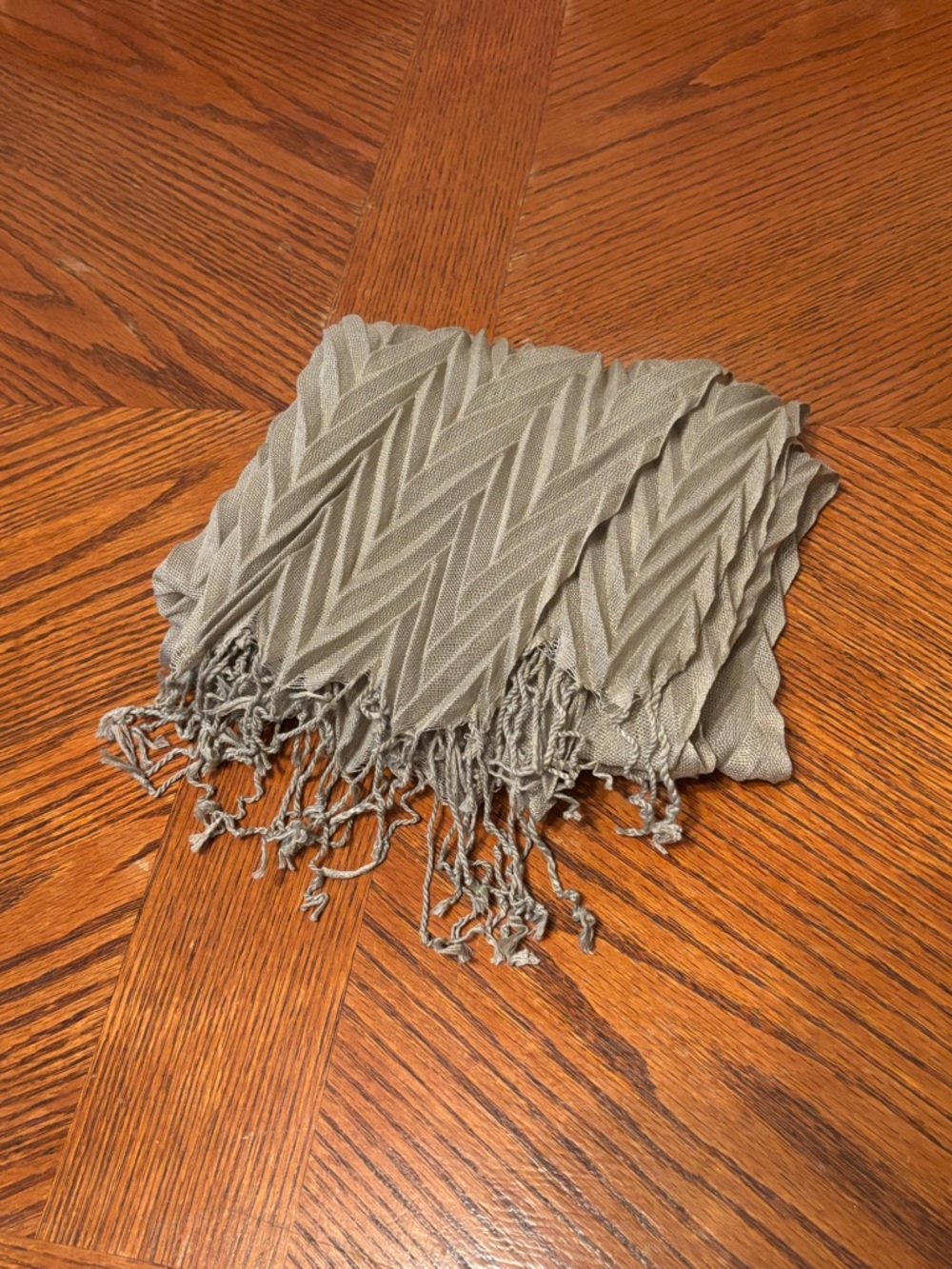 Textured Chevron Fringe Scarf in Light Gray